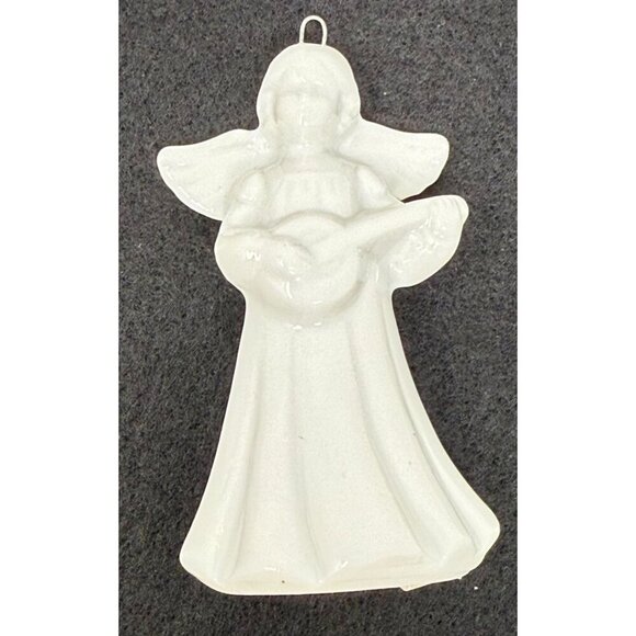 Midwest Japan Ceramic Angel Ornament Instrument Guitar Banjo White Christmas VTG - Picture 1 of 4